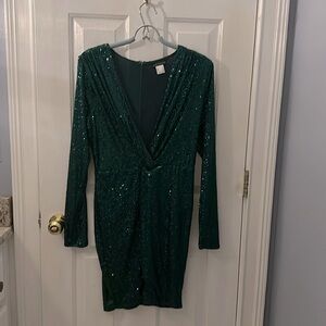 NWT Green sequined cocktail dress